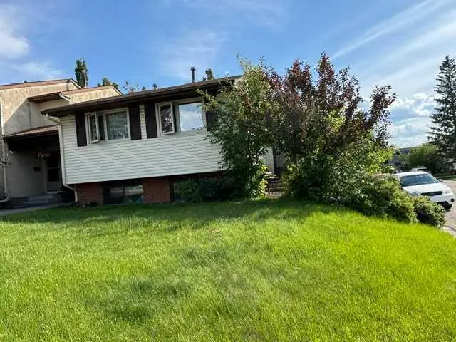107 Silvergrove Road NW
