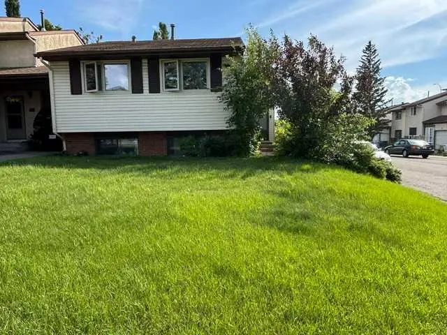 107 Silvergrove Road NW