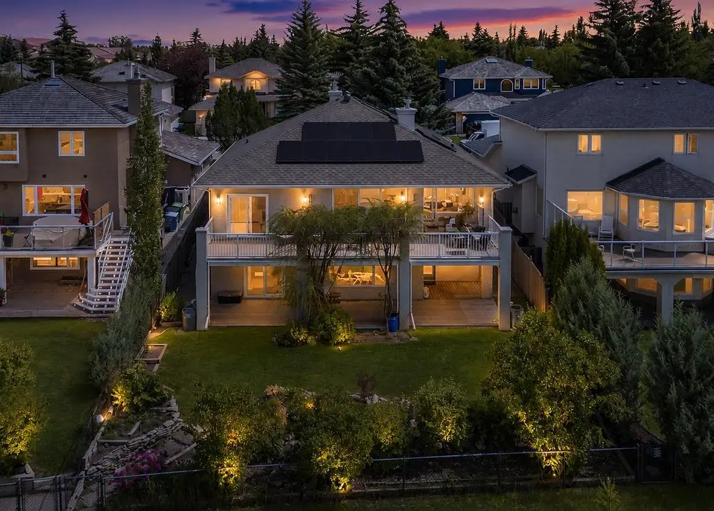 410 Mt Sparrowhawk Place SE