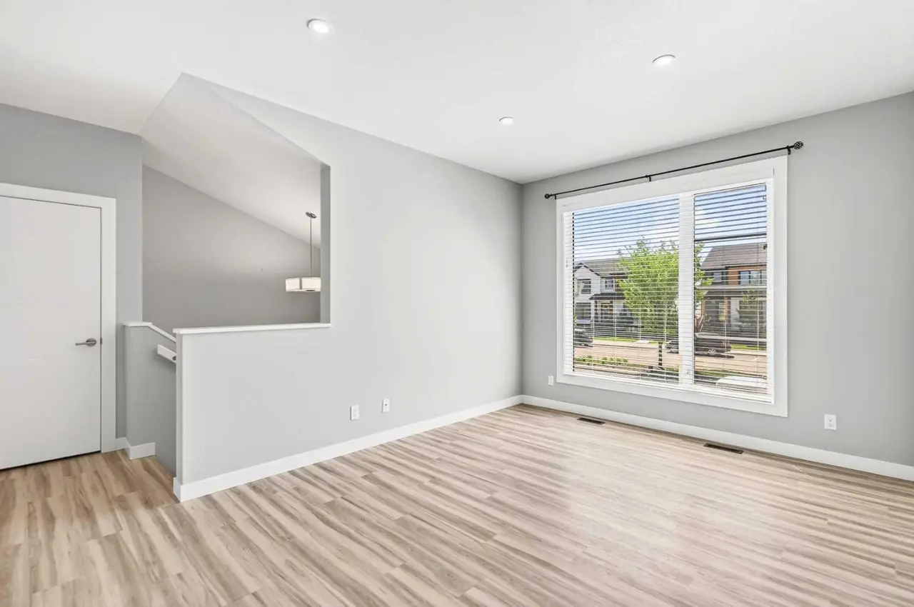 36 Evergreen Way 