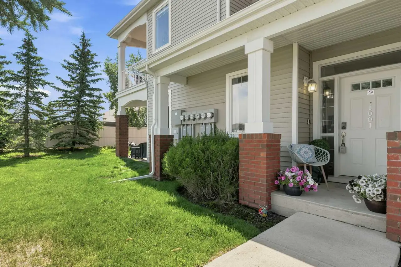 1001, 8000 Wentworth Drive SW