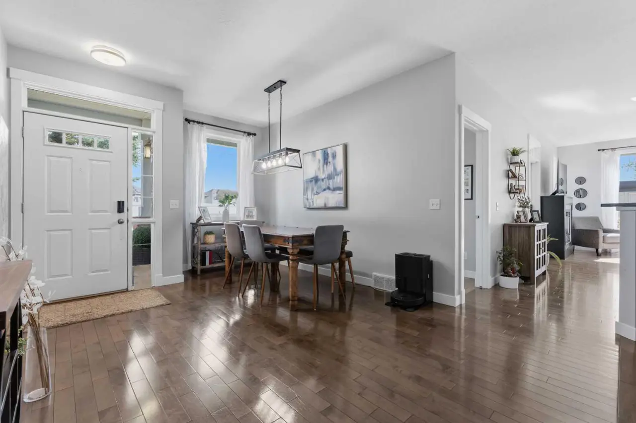 1001, 8000 Wentworth Drive SW