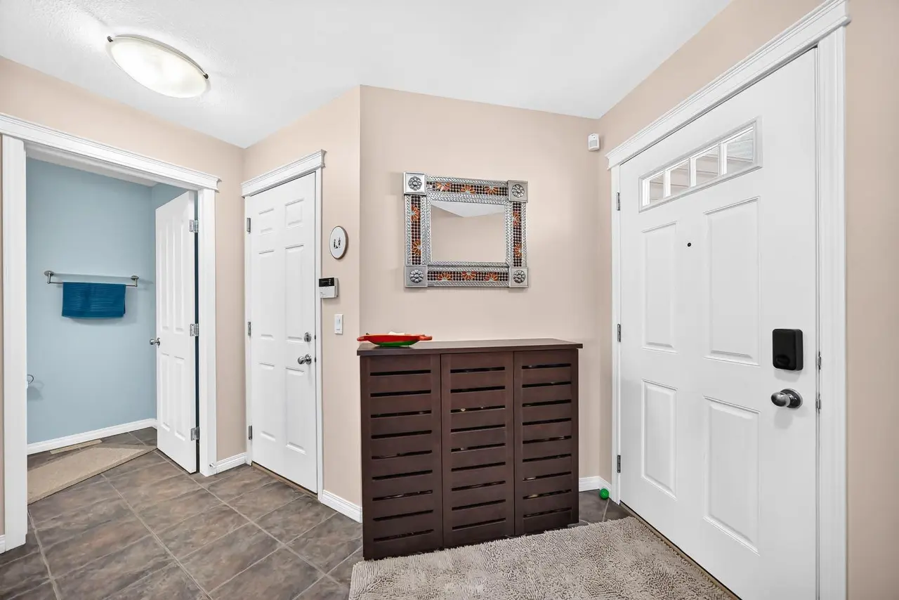 43 Rockmont Court NW