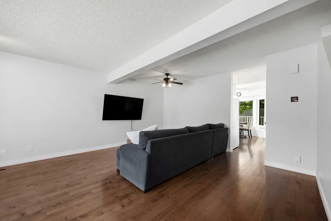 292 Cedarwood Park SW