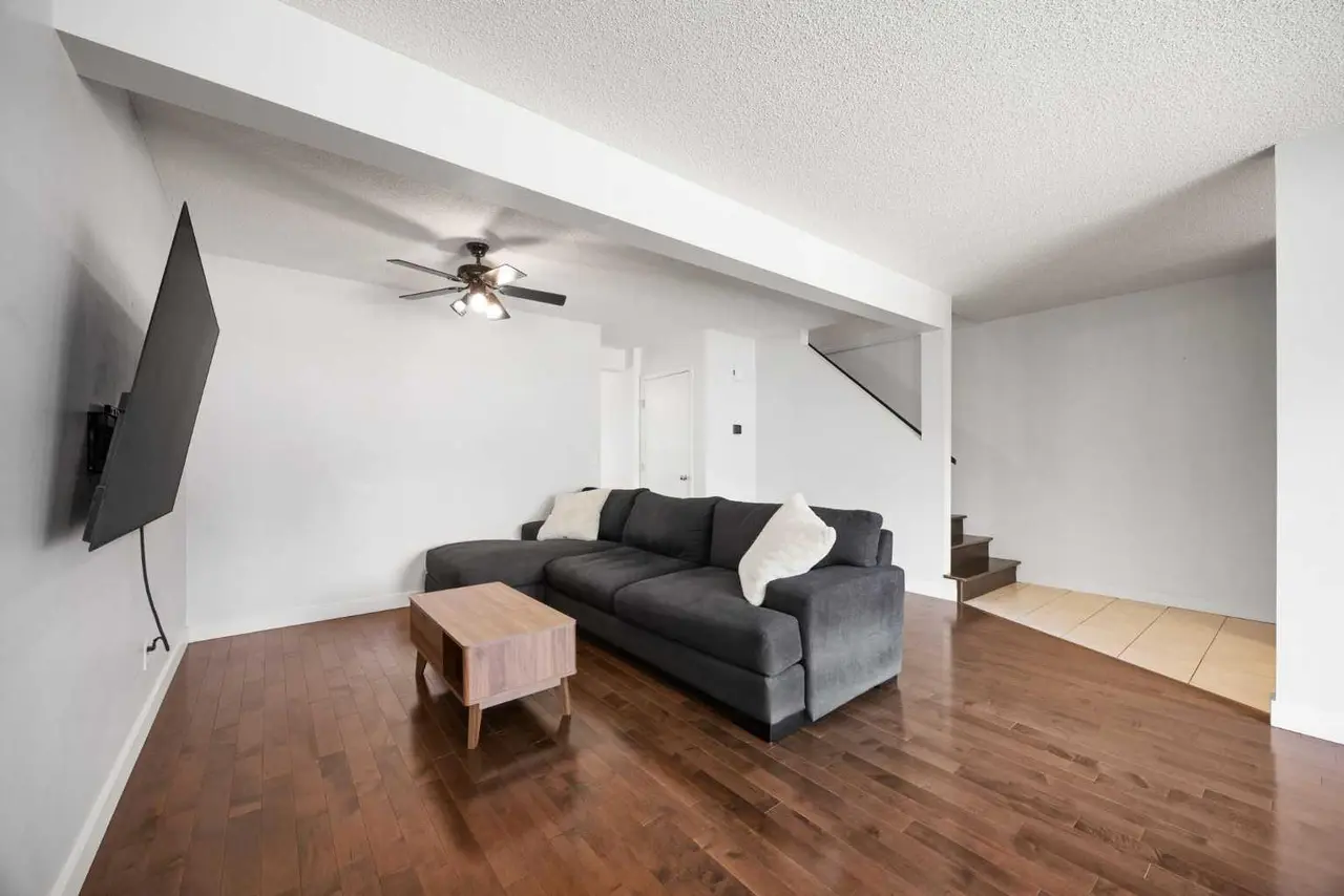 292 Cedarwood Park SW
