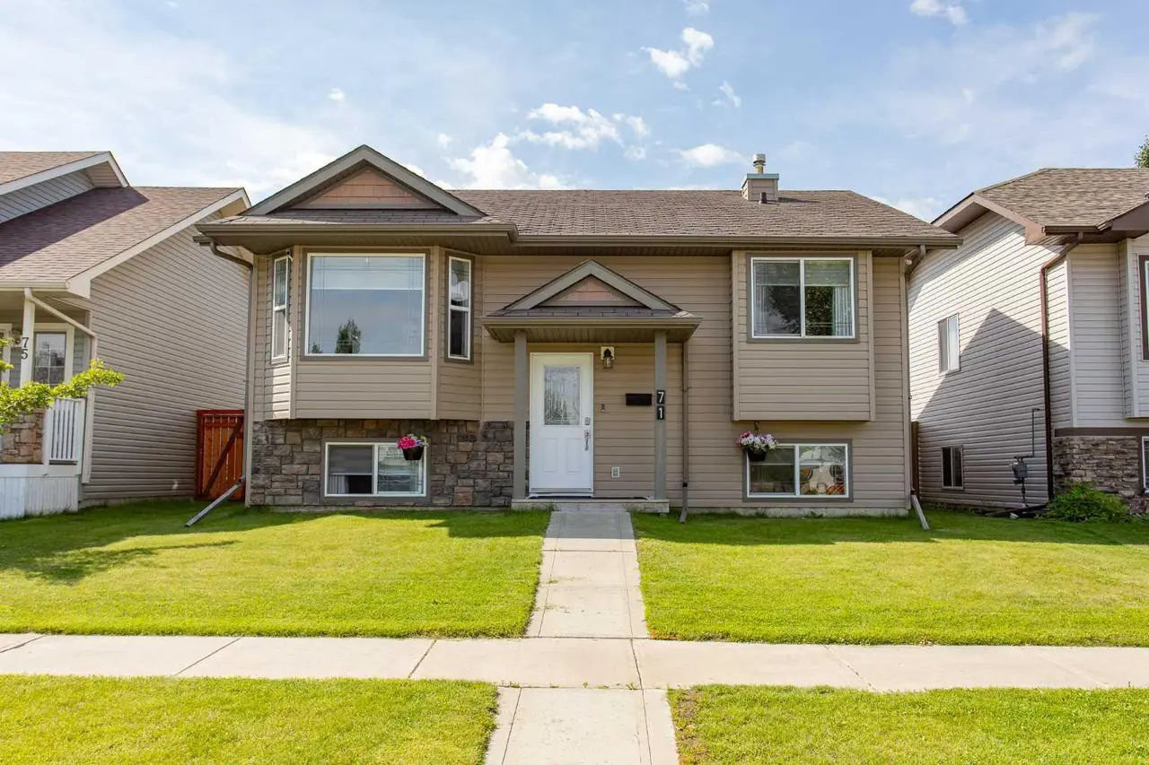 71 Vanier Drive 