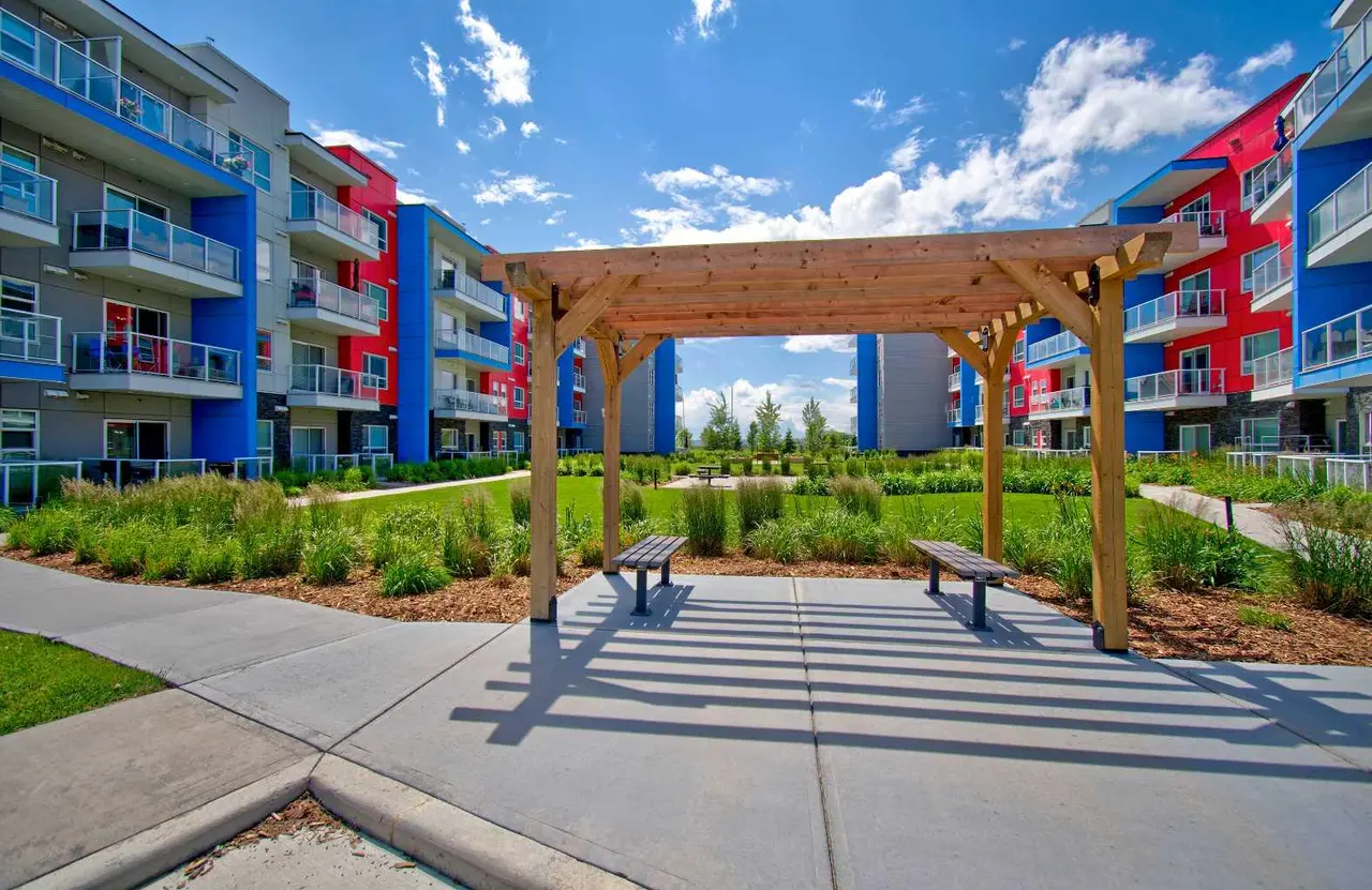 2214, 19489 Main Street SE