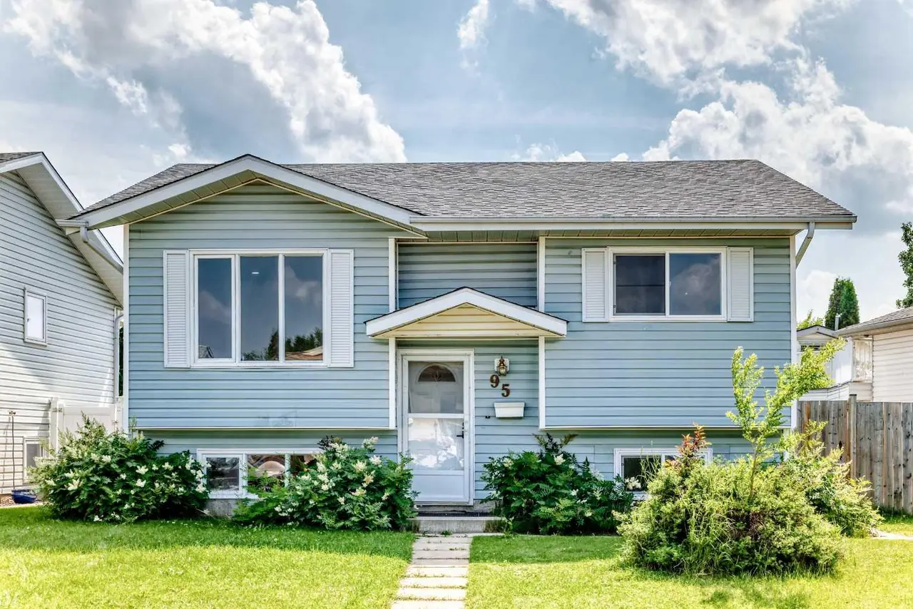 95 Eversole Crescent 