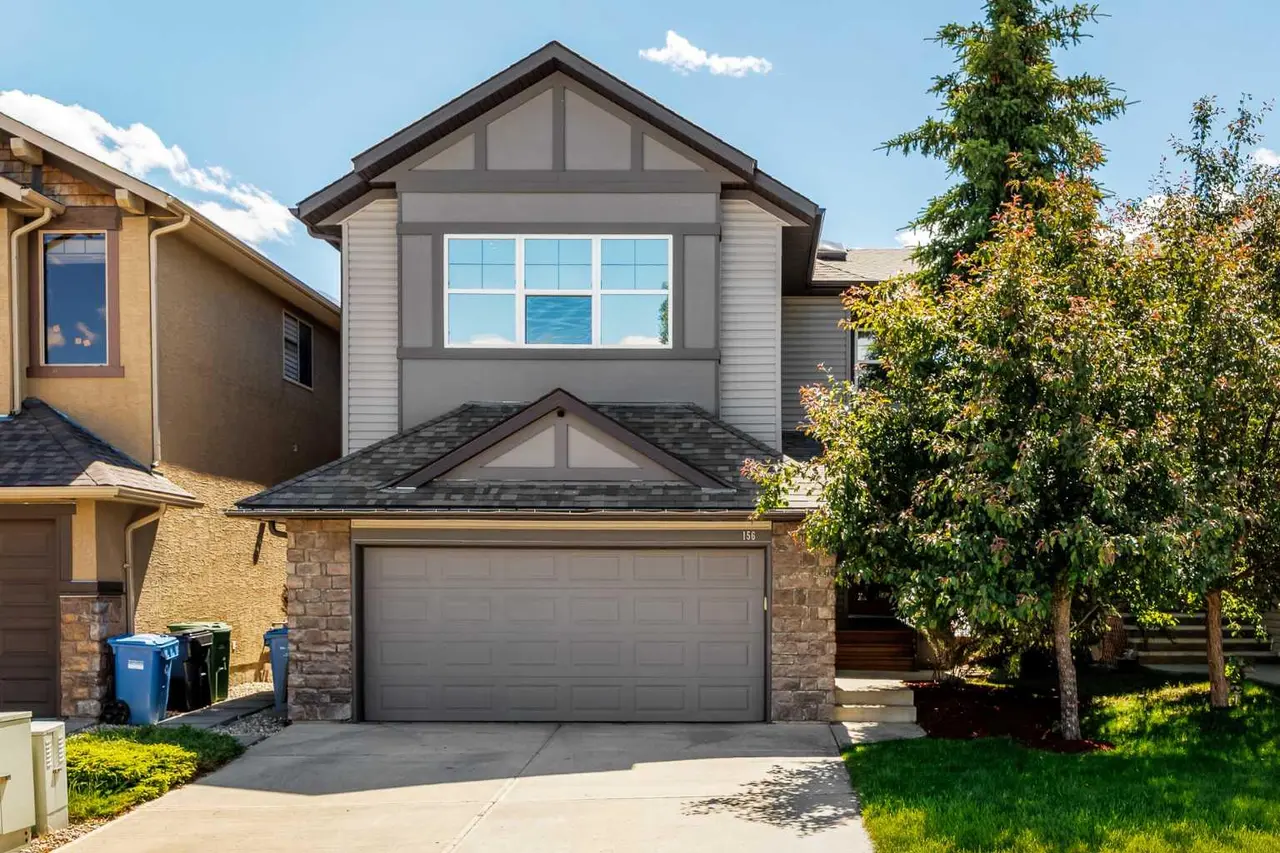 156 Everoak Close SW