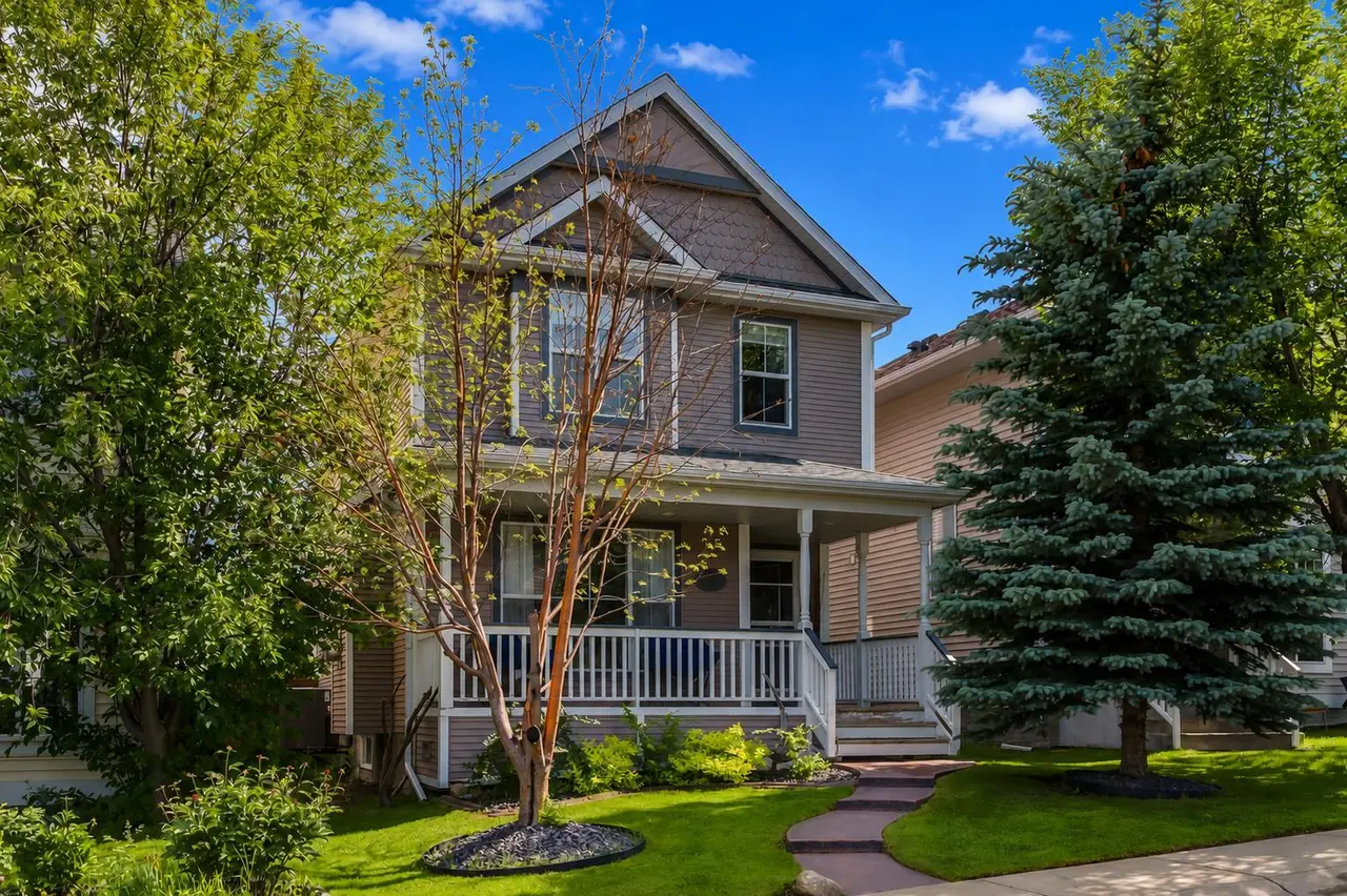 181 Tuscany Valley Green NW
