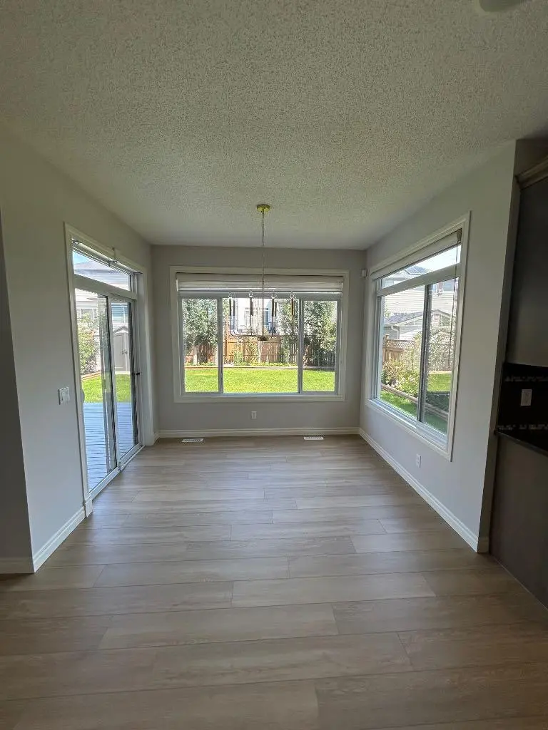 117 Hawkmere Place 