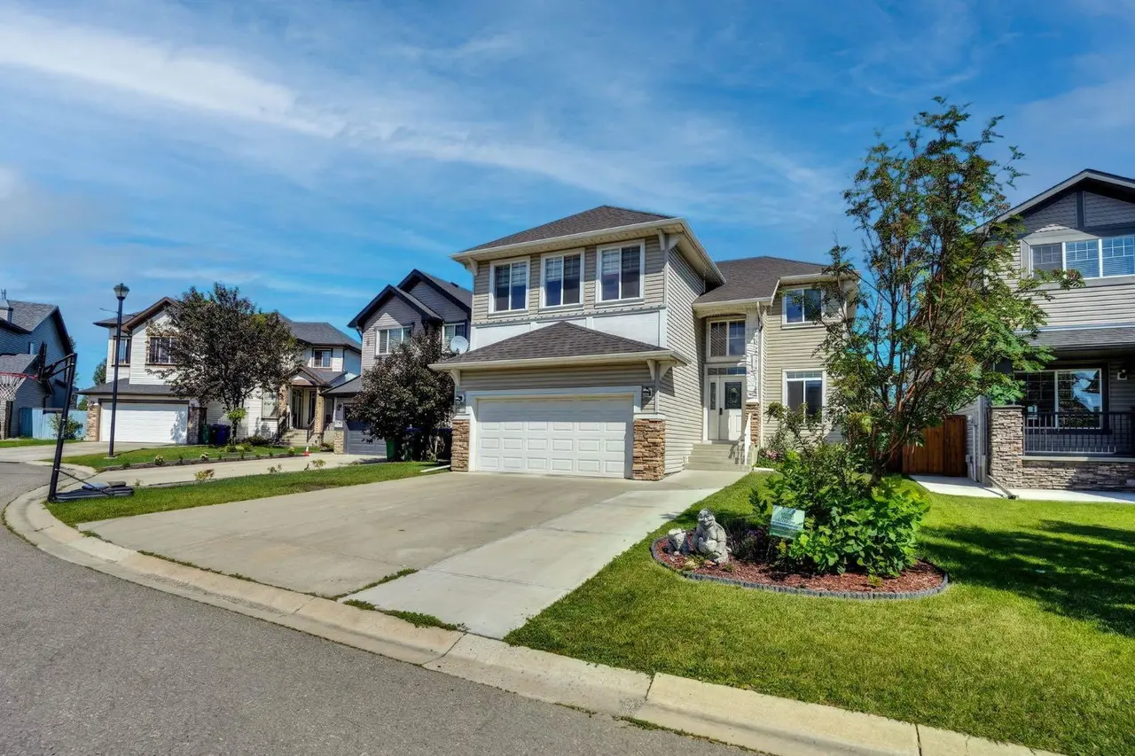 117 Hawkmere Place 