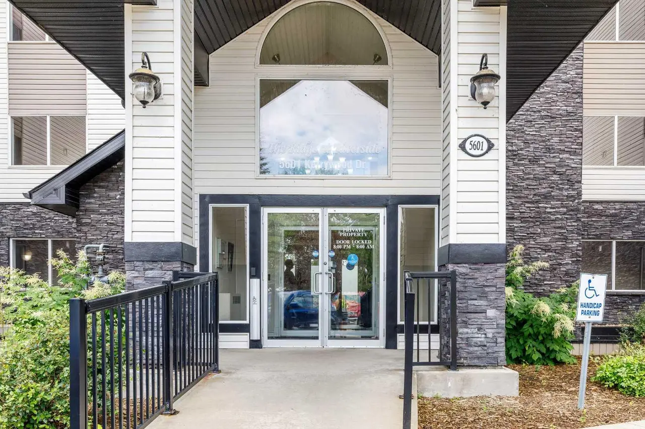 303, 5601 KERRY WOOD Drive 