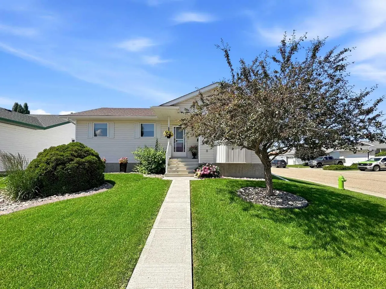 109 Logan Close 