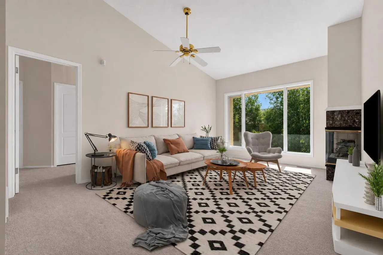 58 Evergreen Bay SW