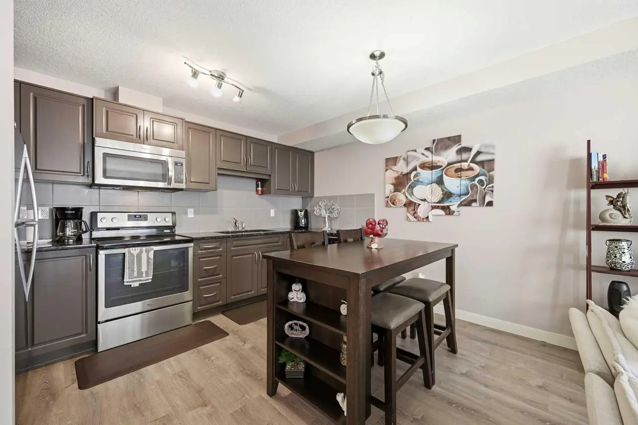 903, 250 Sage Valley Road NW