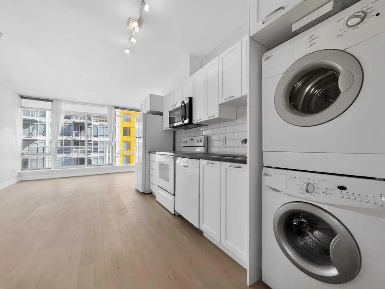 1103, 3830 Brentwood Road NW