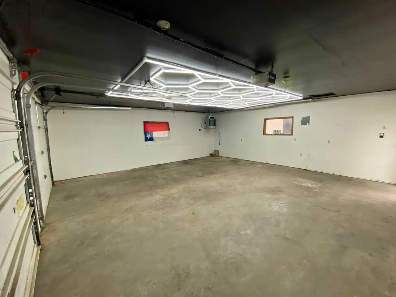 31 10 Street W