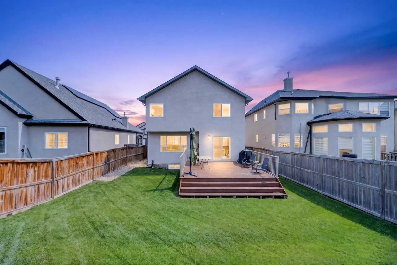 15 Sherwood Common NW