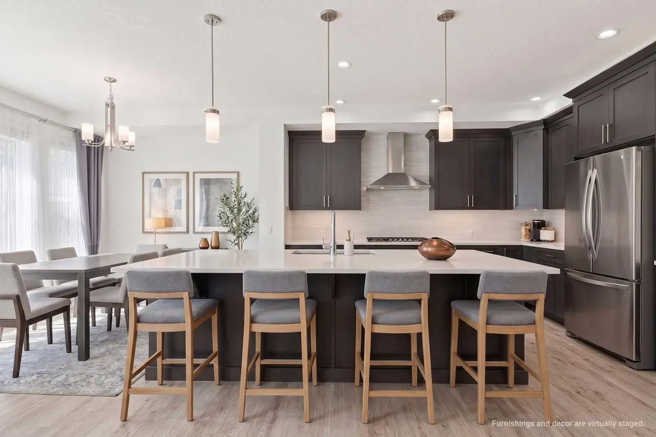 17 Crestbrook Hill SW