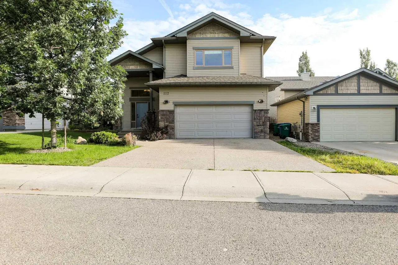 227 Rivermill Manor W  