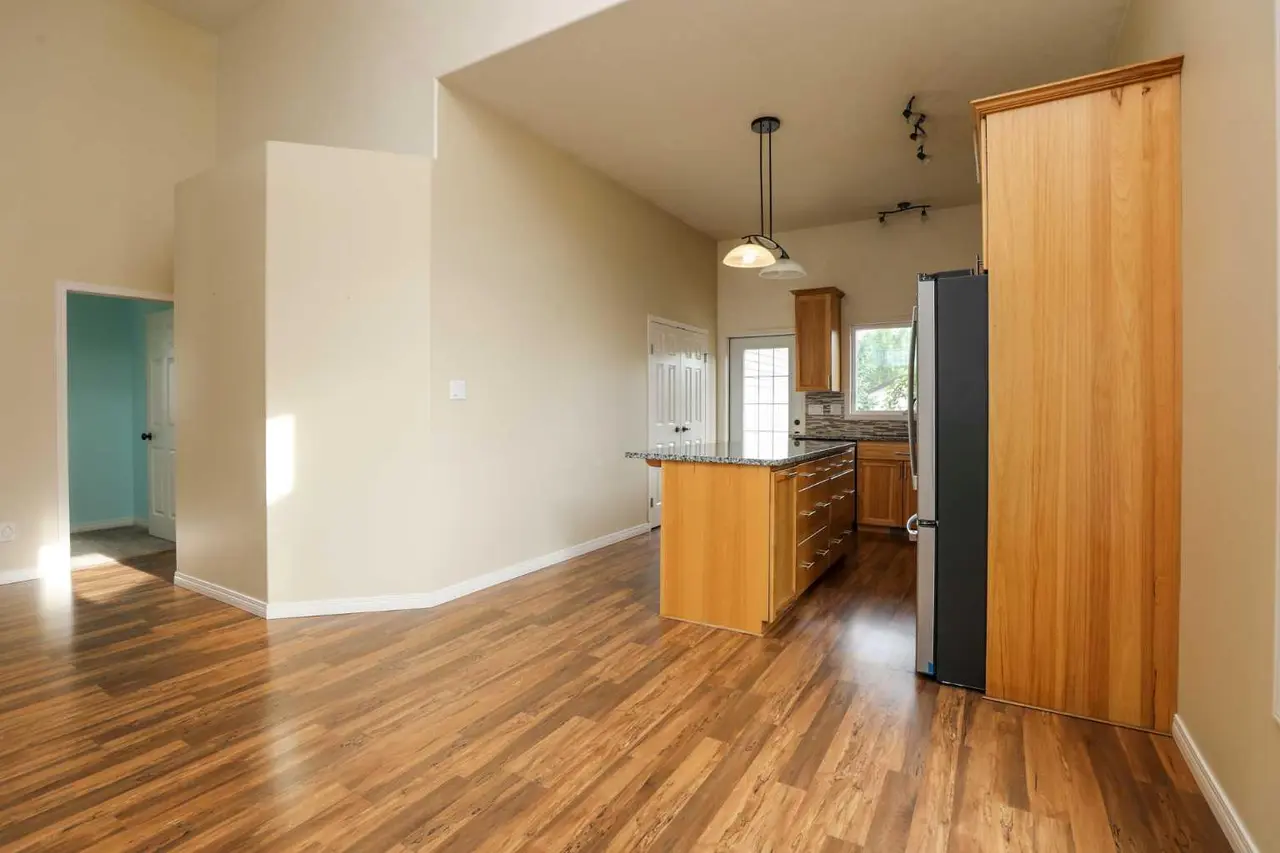 227 Rivermill Manor W  