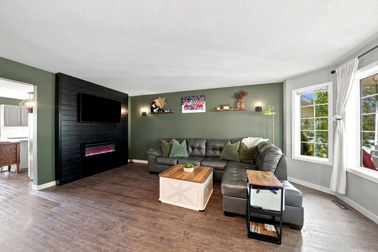 48 Country Ridge Close 