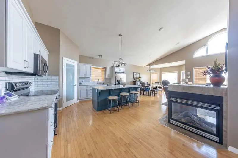 3808, 63A ave Close  