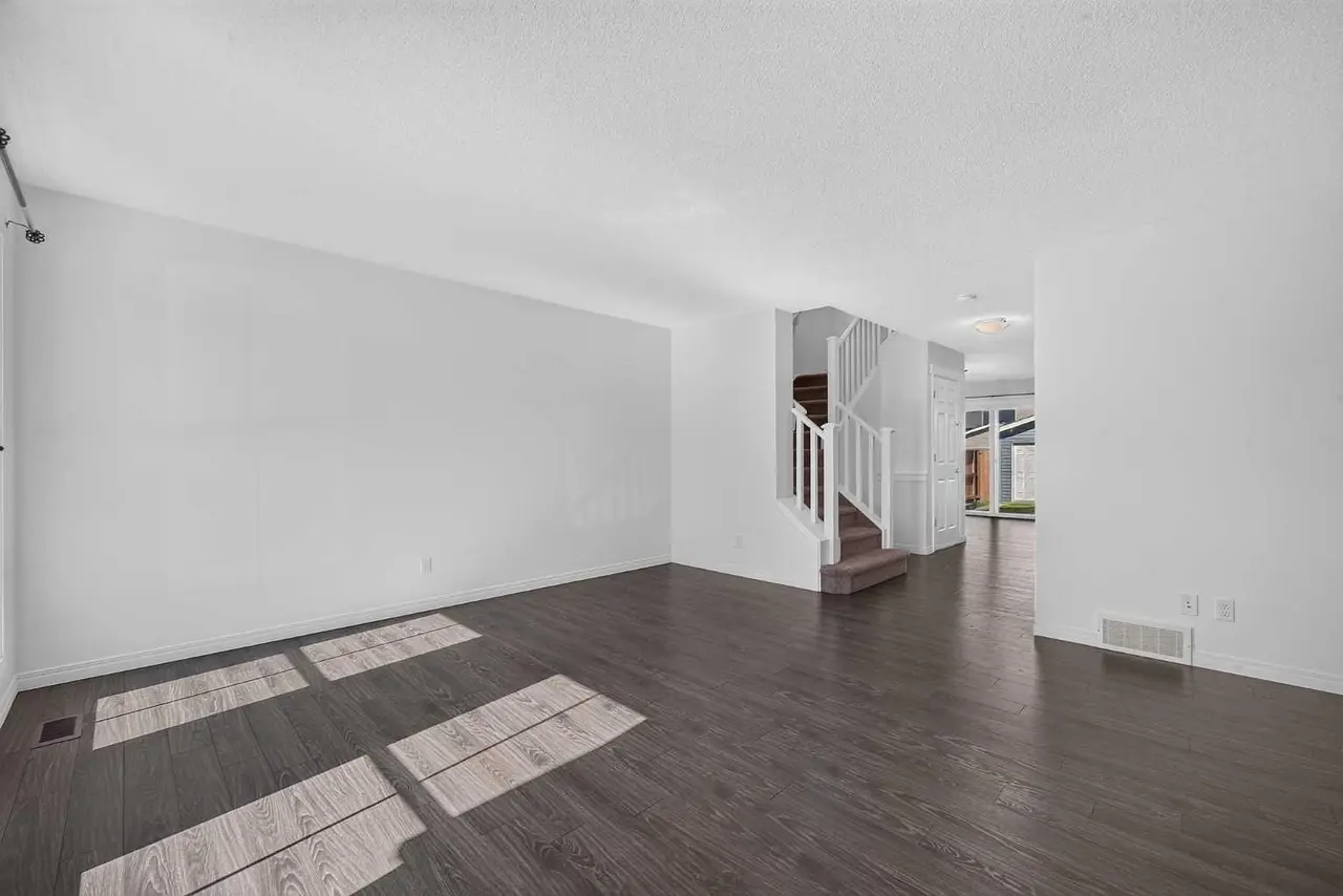 330 Auburn Meadows Boulevard SE