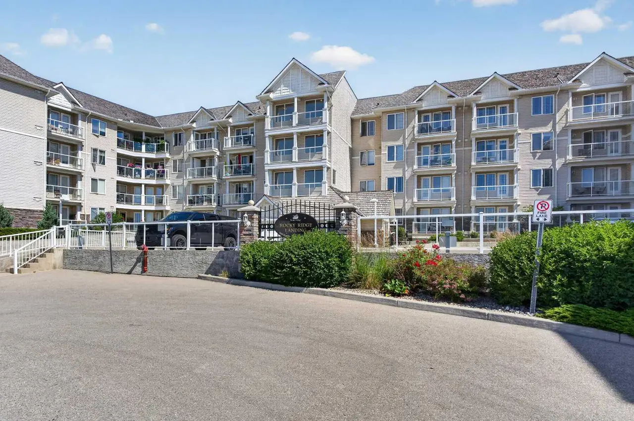 109, 500 Rocky Vista Gardens NW