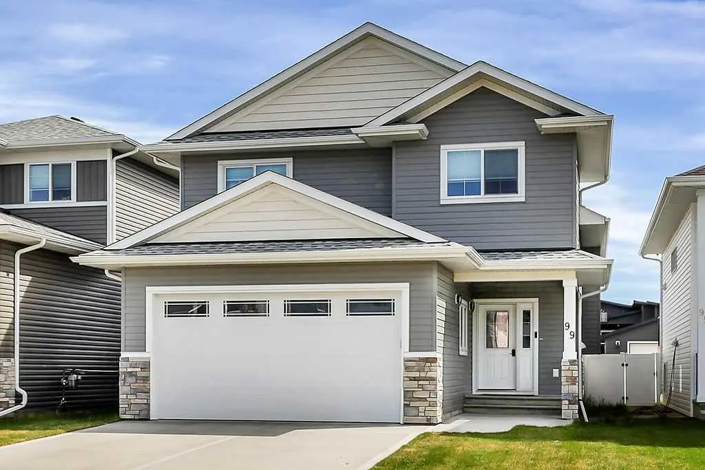 99 livingston Close 