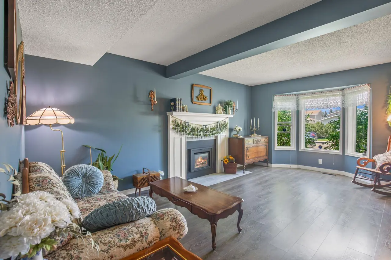 47 Ellenwood Drive 