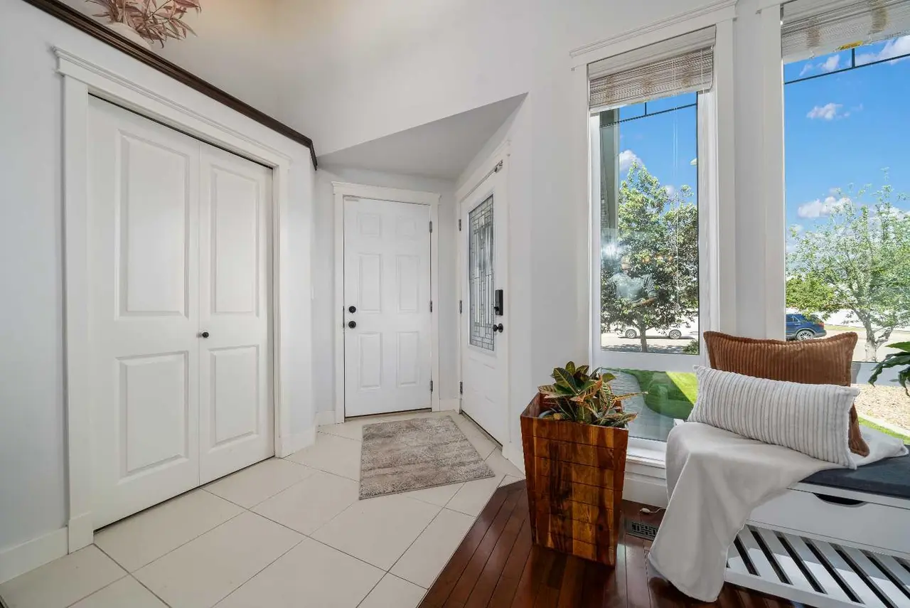 76 Somerset Place SE