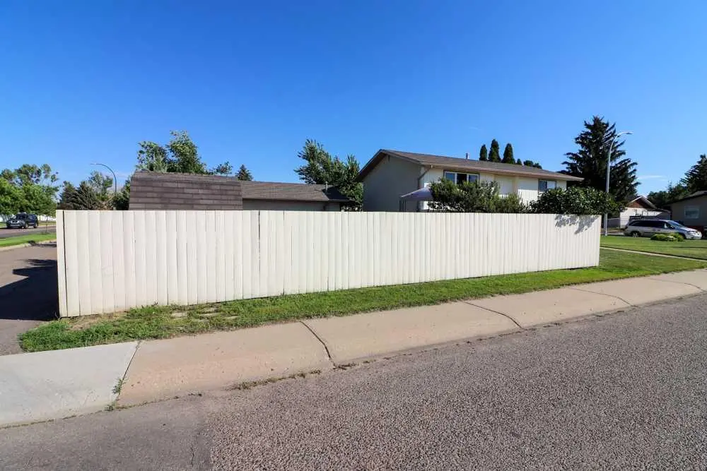 2195 Southview Drive SE