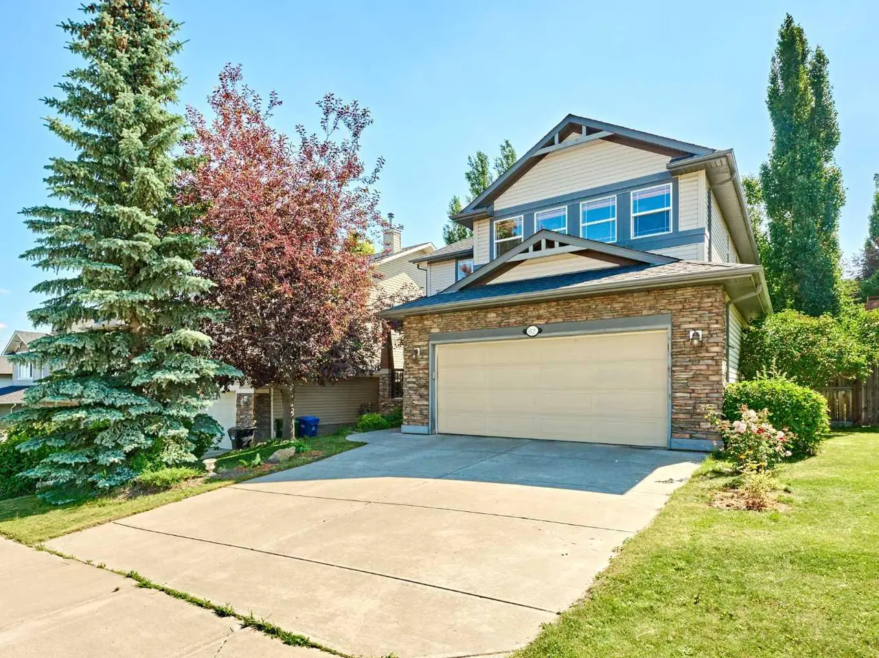 62 Crestmont Drive SW