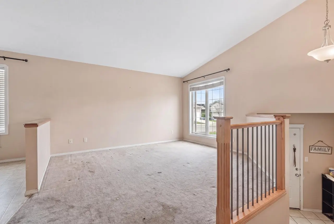 84 Aberdeen Road W