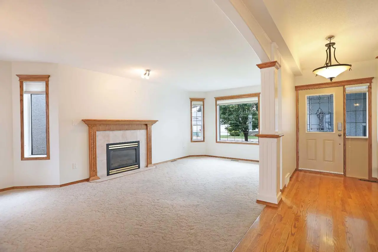 63 Lu-Dor Close E