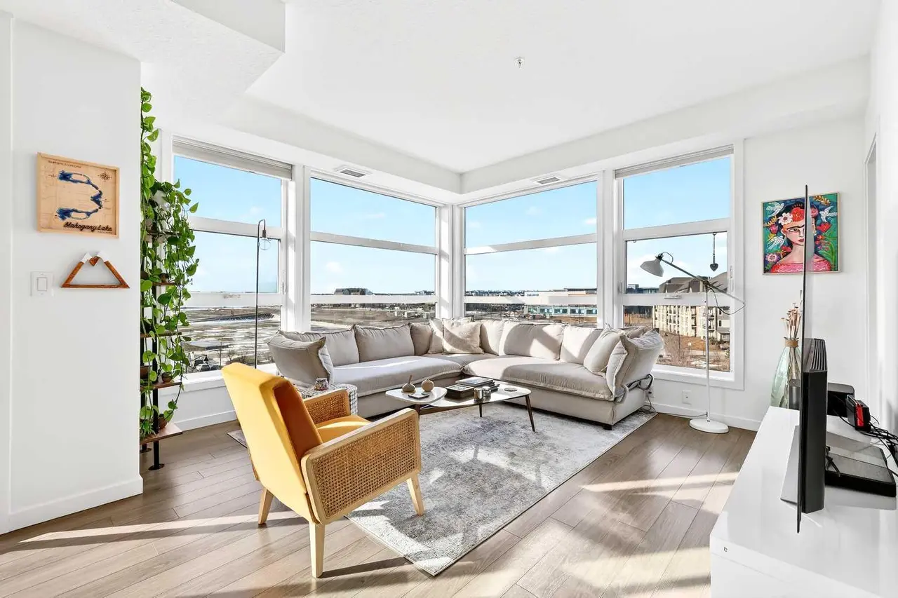 501, 122 Mahogany Centre SE