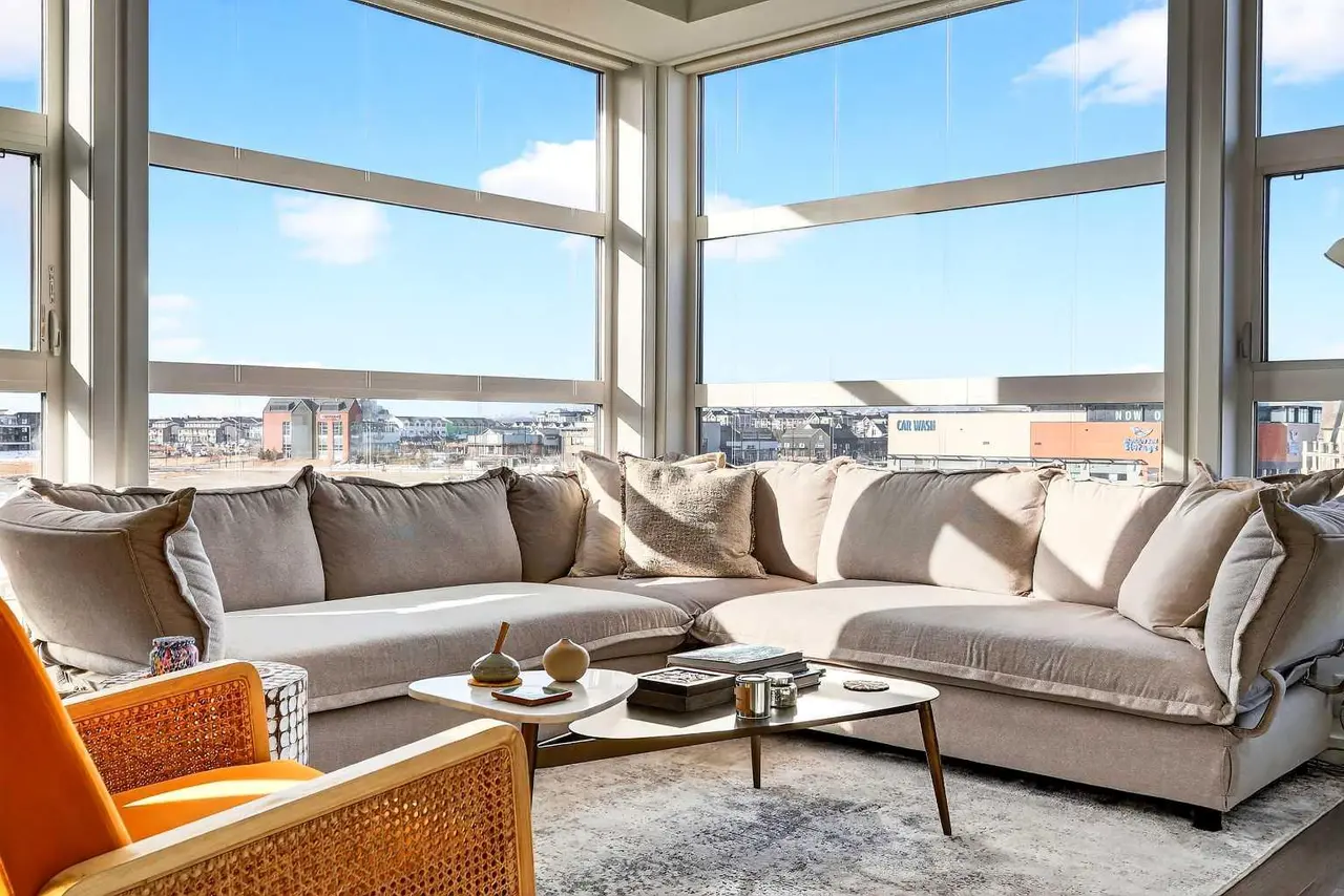 501, 122 Mahogany Centre SE