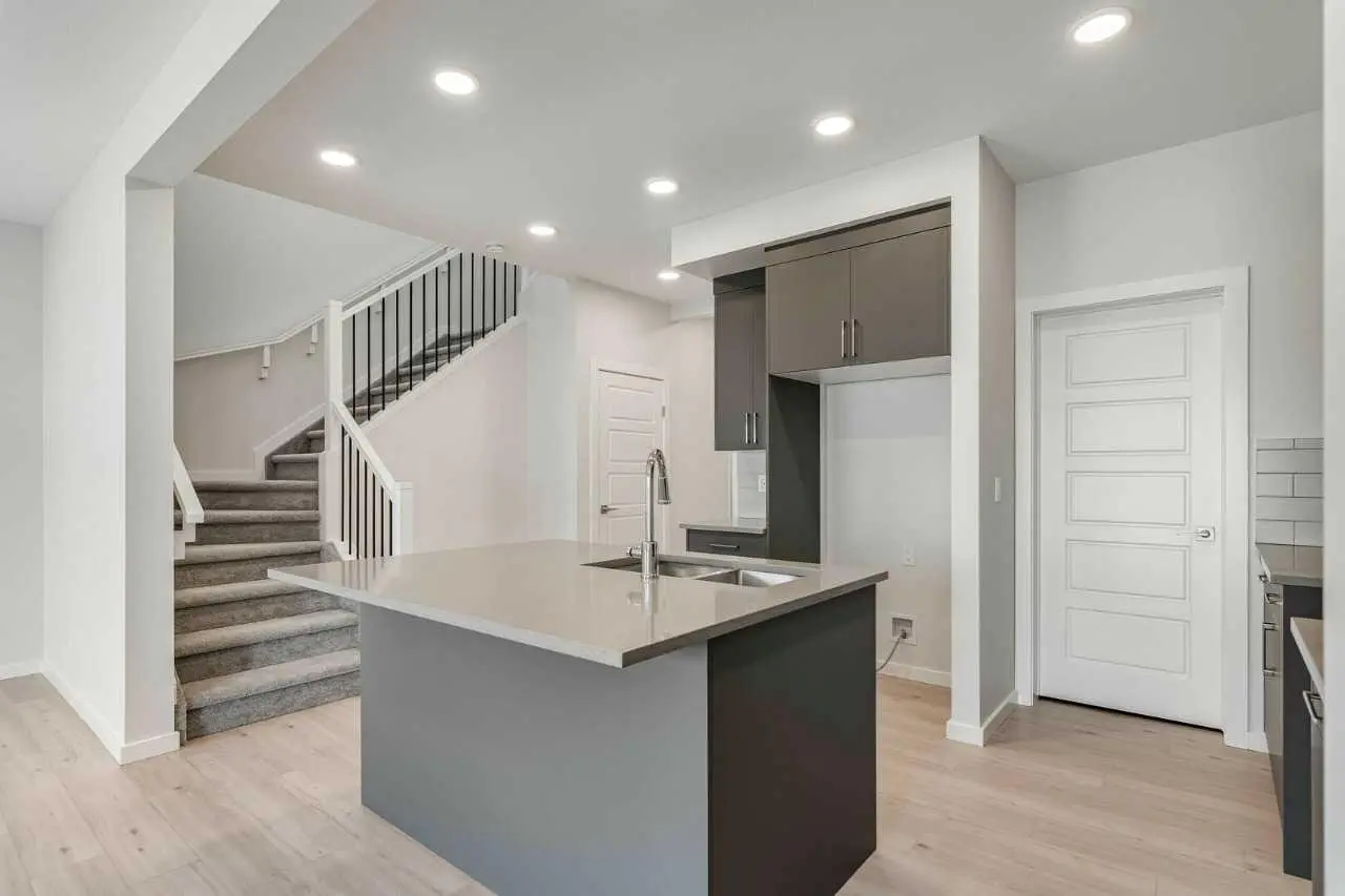 408 Heartwood Grove SE