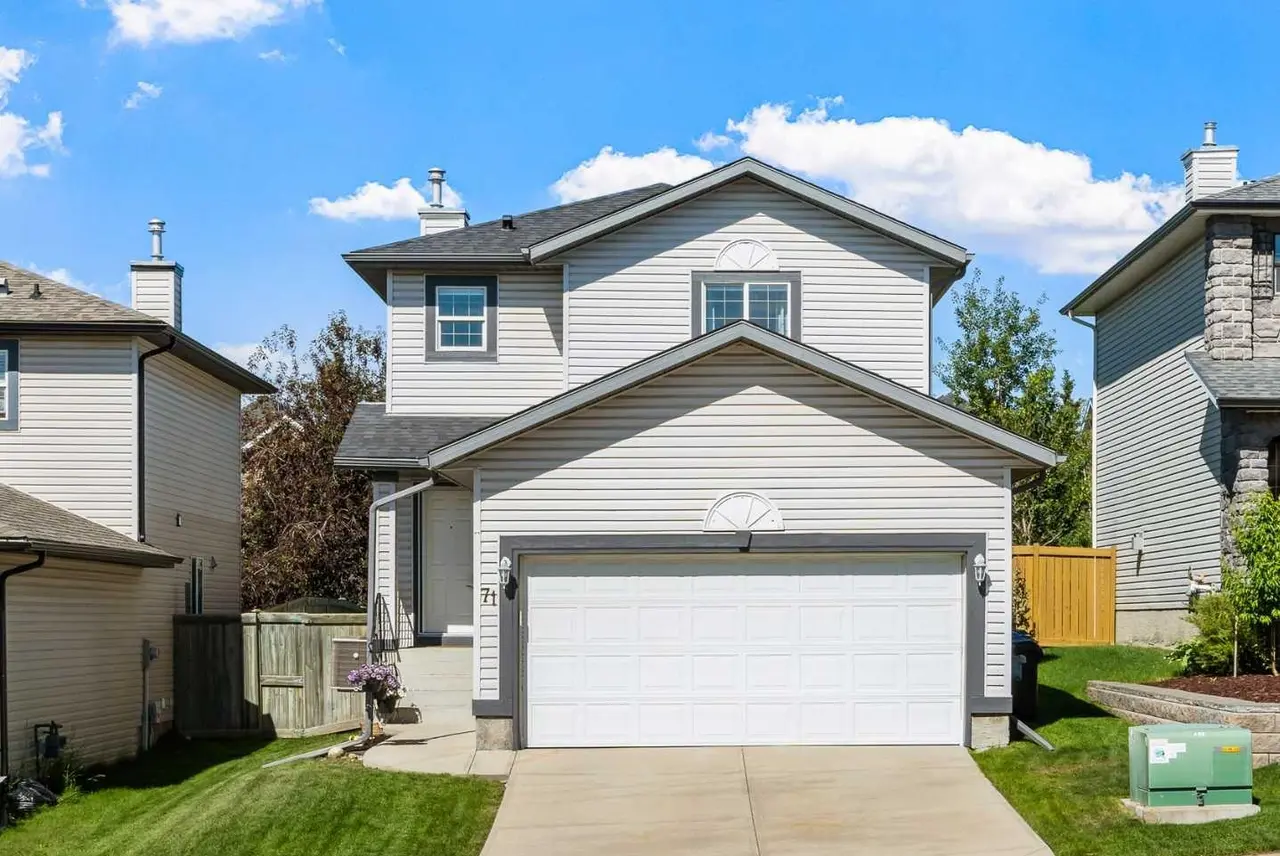 71 Royal Birch Manor NW