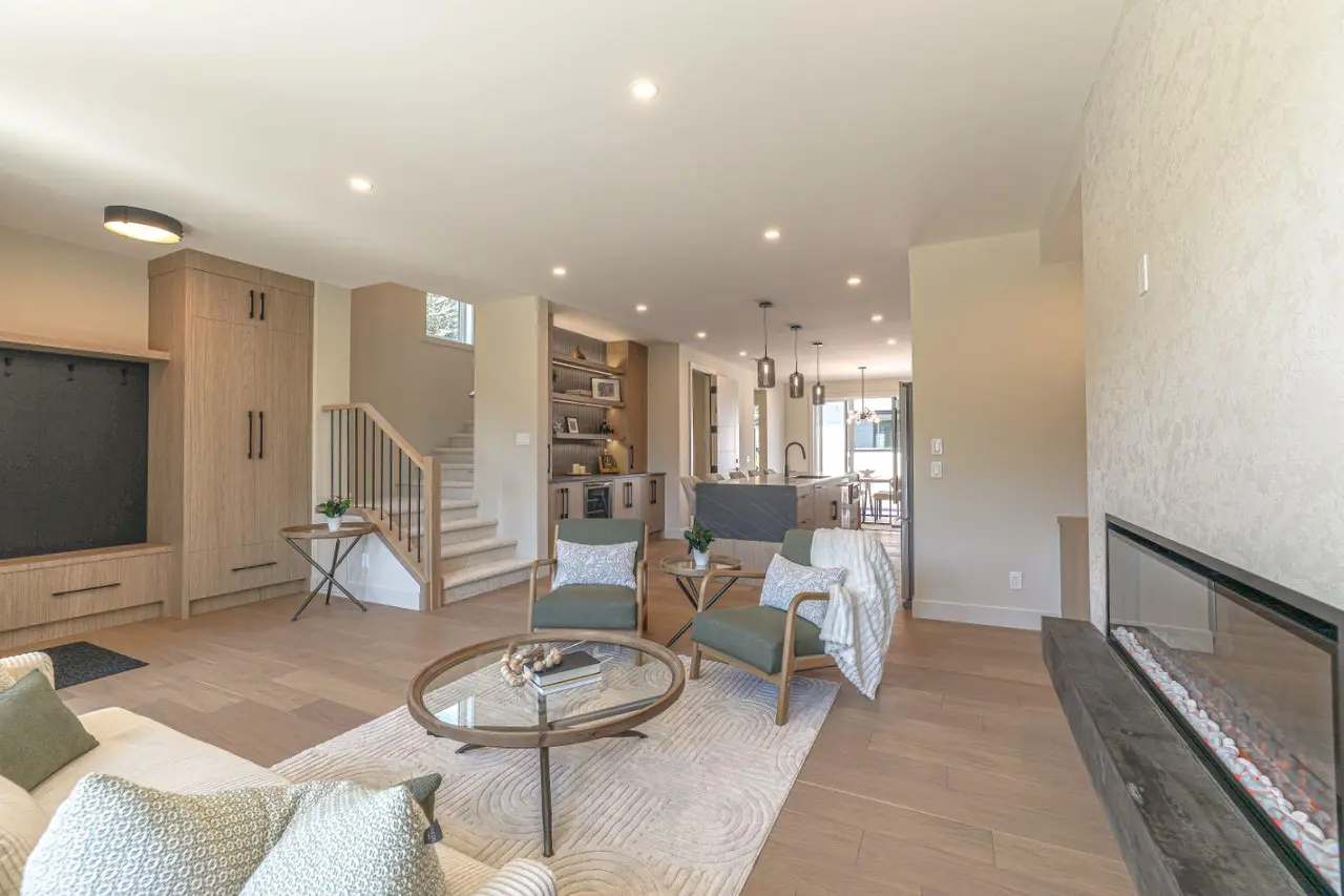 147 Heston Street NW