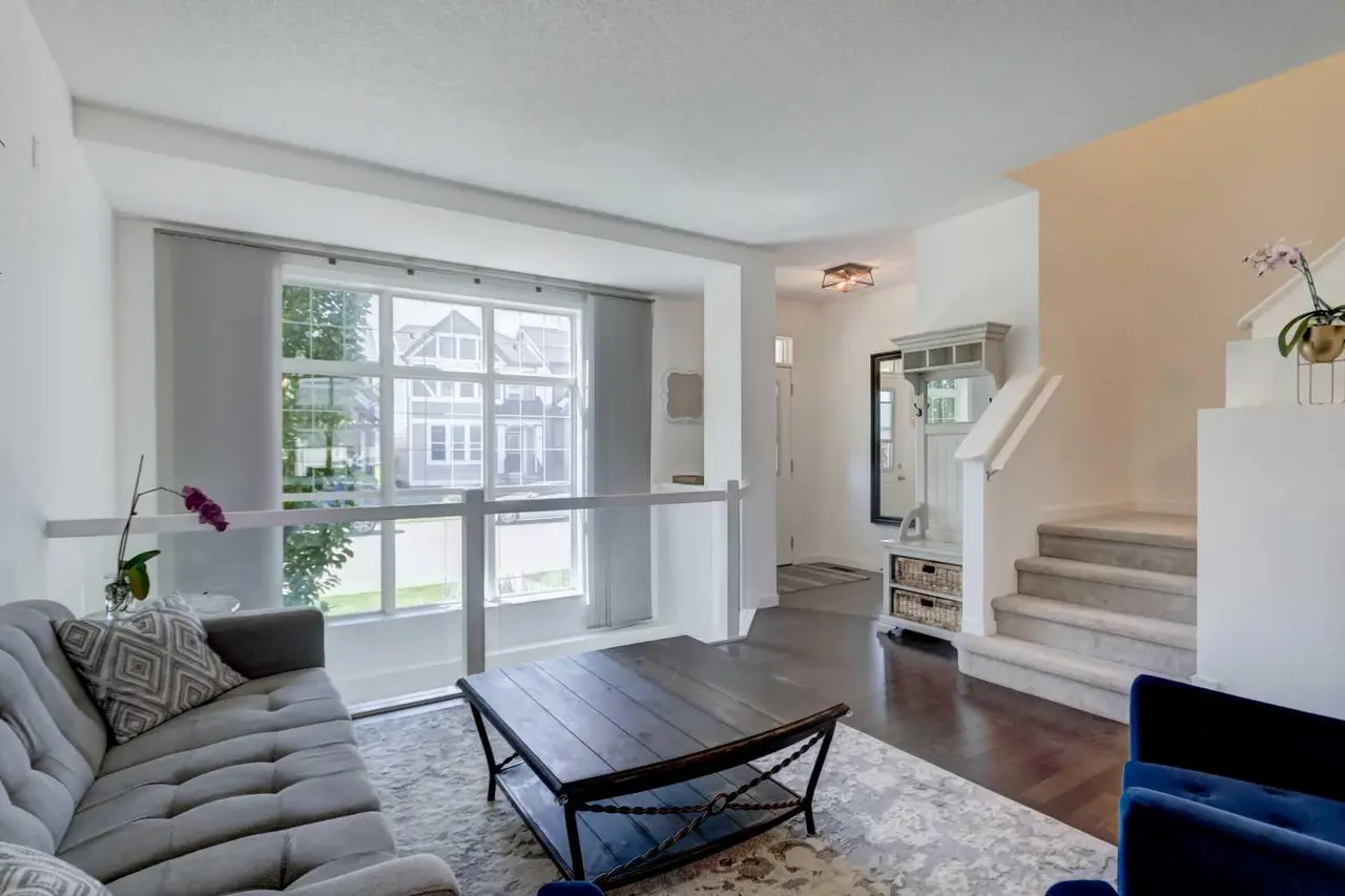 1058 New Brighton Park SE
