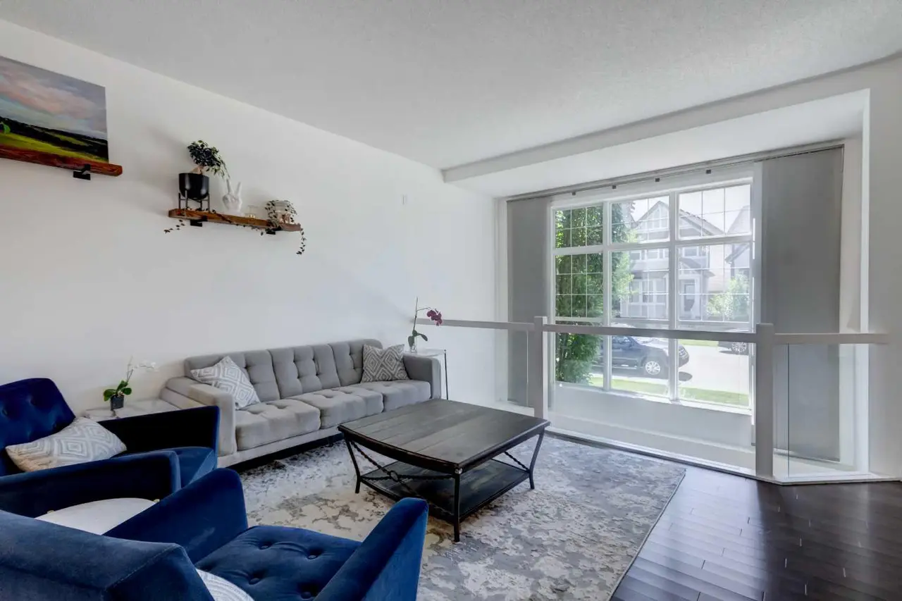 1058 New Brighton Park SE
