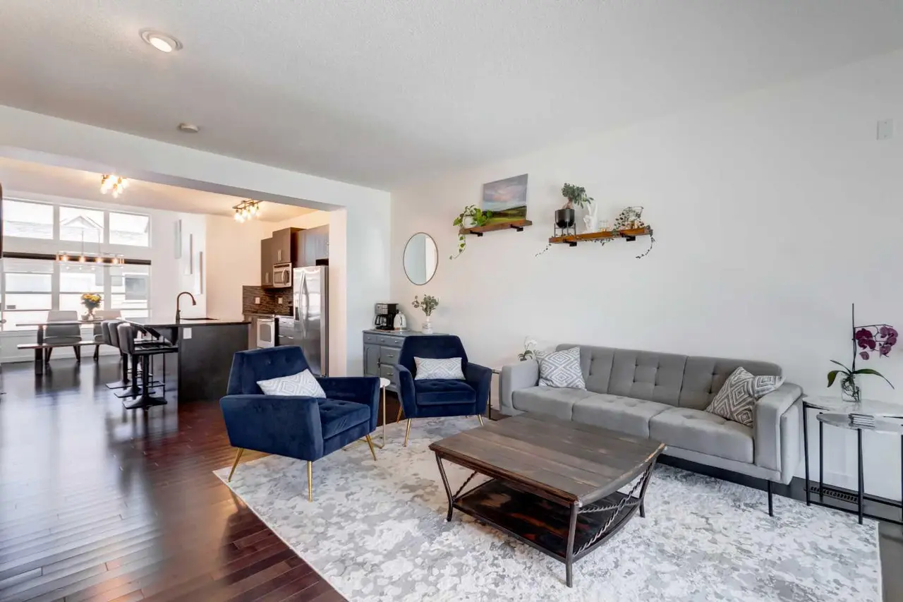 1058 New Brighton Park SE