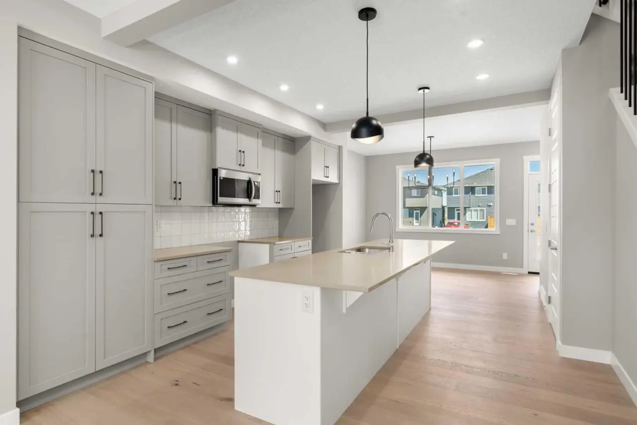 78 Sora Gardens SE