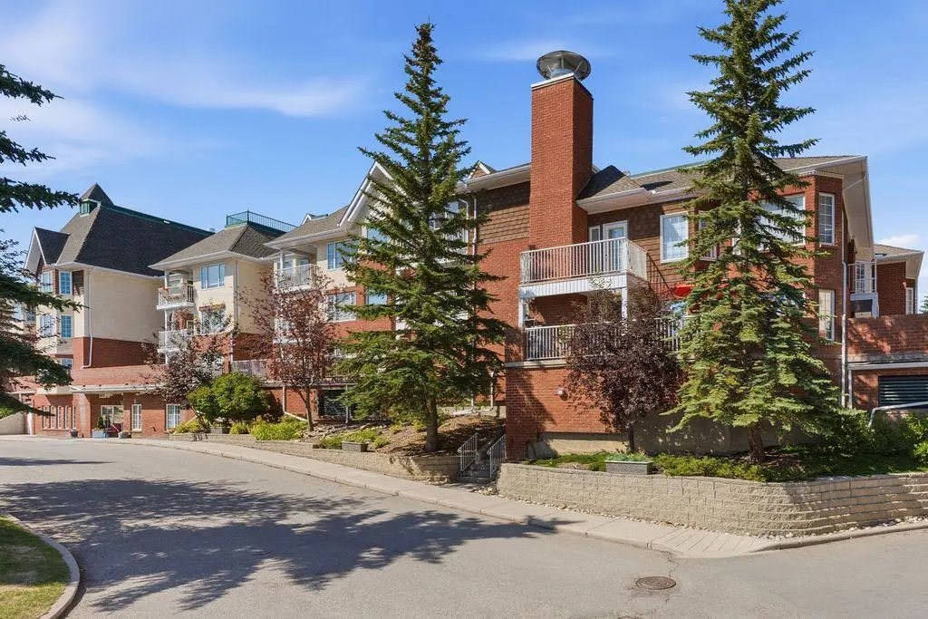1210, 1210 Sienna Park Green SW