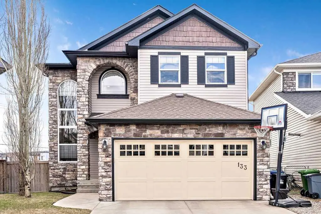 133 Channelside Cove SW