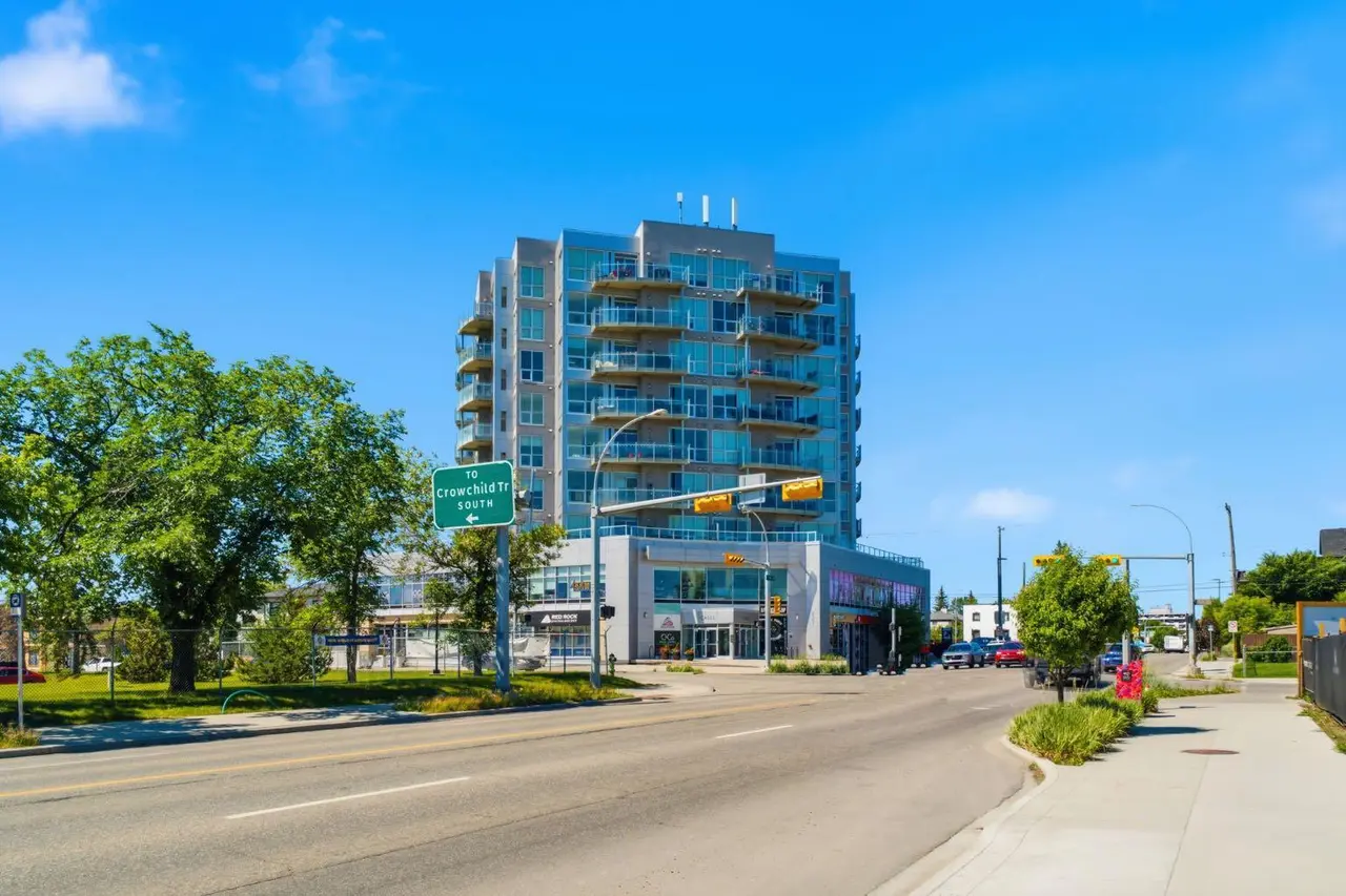 503, 2505 17 Avenue SW
