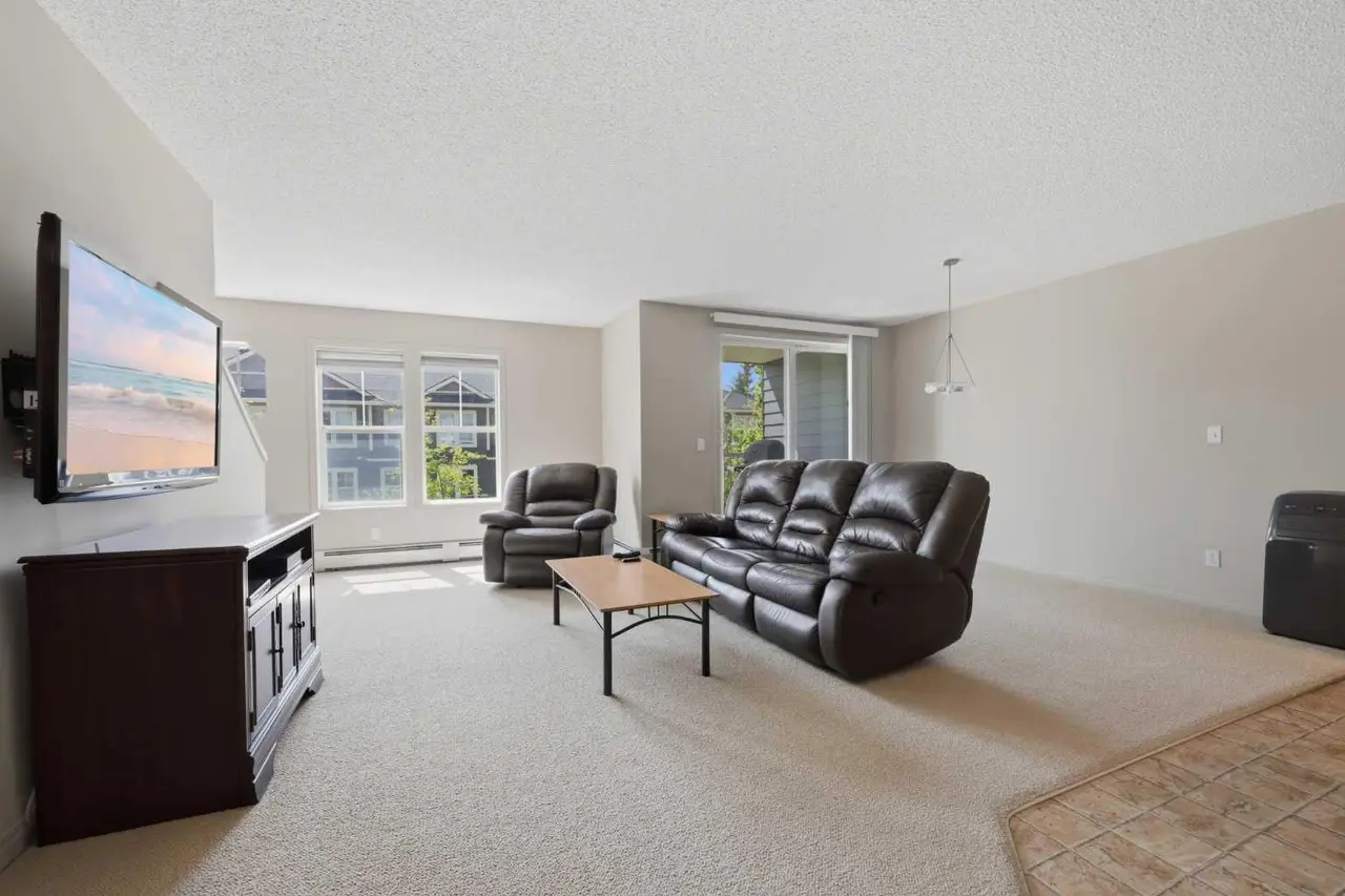 18 Auburn Bay Common SE